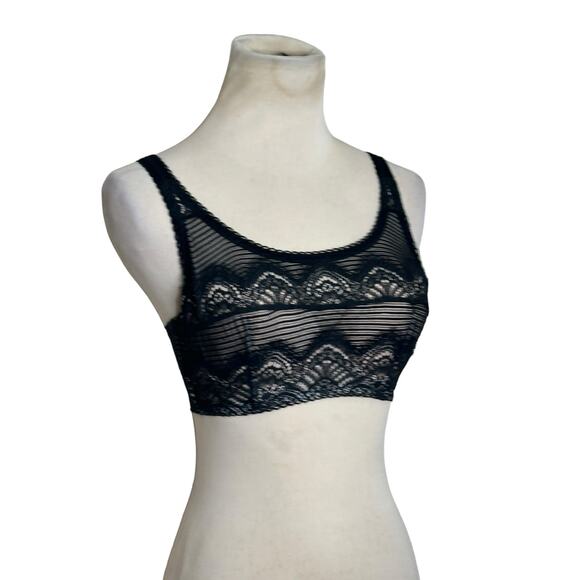 Victoria’s Secret Dream Angels black lace bra size 32 C - Picture 10 of 14